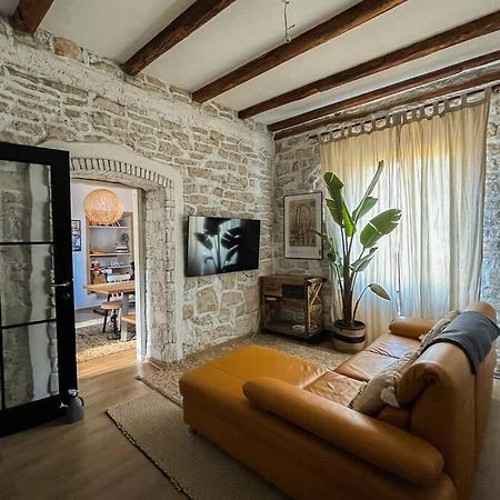 The Bungalow By The Sea In Historic Porec Old City 외부 사진