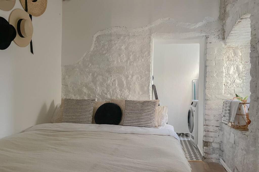 The Bungalow By The Sea In Historic Porec Old City 외부 사진
