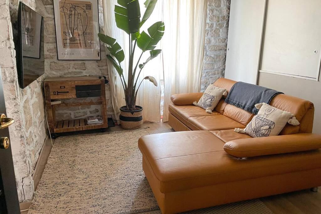 The Bungalow By The Sea In Historic Porec Old City 외부 사진
